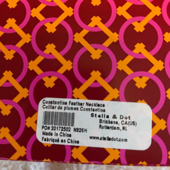 NWT- Stella and Dot Constantine feather necklace - Picture 6 of 6